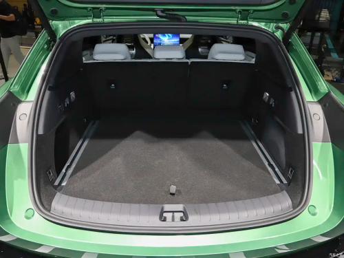 BYD targets Xiaomi SU7 and Tesla Model 3 with new Fang Cheng Bao Formula S and S GT launch