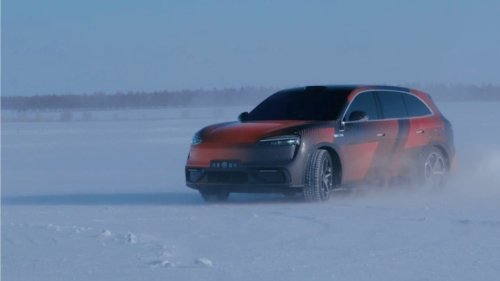 Aito M6 SUV from Huawei spotted in China during winter tests