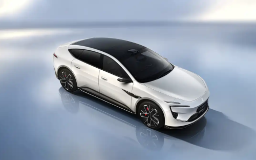 Refreshed Avatr 12 debuts with up to 955 hp tri-motor powertrain