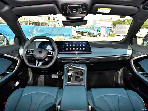 SAIC MG unveils 2026 MG7 with AI cockpit and ADAS, starting at 16,700 USD