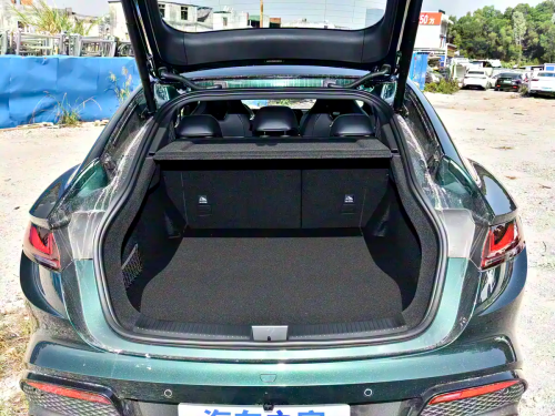 SAIC MG unveils 2026 MG7 with AI cockpit and ADAS, starting at 16,700 USD