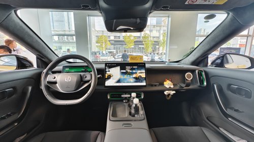 Sunday China Drive | Leapmotor B05 hatchback review finds engaging rear‑drive EV dynamics