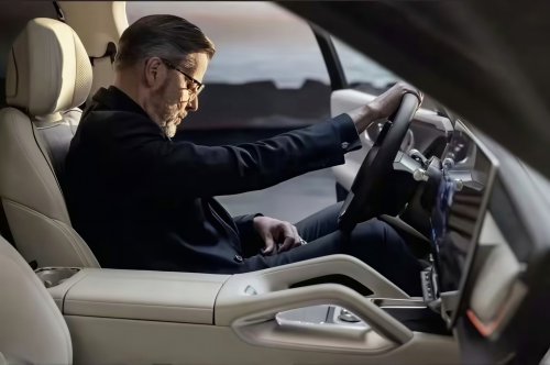 Zeekr 8X interior leaked as 5.1 meter SUV nears Q1 2026 launch