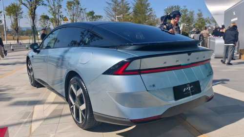 Xpeng, XPeng P7, 100,000th Xpeng P7+ rolled off in China as updated model began deliveries