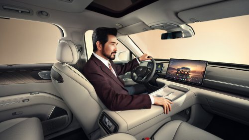 Leapmotor D19 completed world’s first dual tire blowout test in extreme ice condition