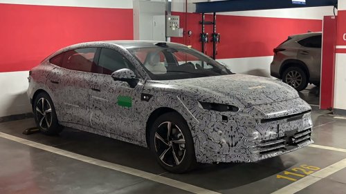 MG, Electric successor of the MG7 sedan spotted in China