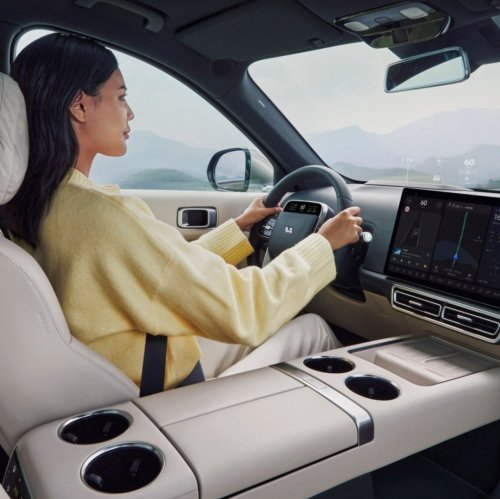 China to require physical controls for vehicle functions, reducing reliance on central control screen