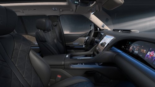 BYD’s 2026 Yangwang U8 interior exposed, confirms curved screen with flagship cabin upgrades