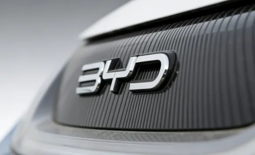 BYD cuts 100,000 jobs, workforce down 10%, the new battleground for EV growth