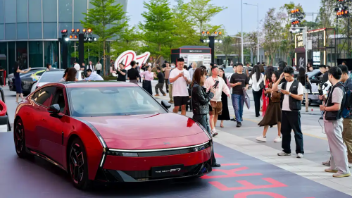 Xpeng P7 refreshes with new trims, setting to challenge the new Xiaomi SU7 launching tonight