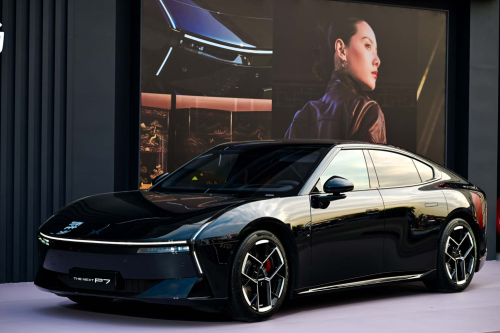 Xpeng | XPeng P7 | Xiaomi SU7 | Xiaomi | Xpeng P7 refreshes with new trims, setting to challenge the new Xiaomi SU7 launching tonight