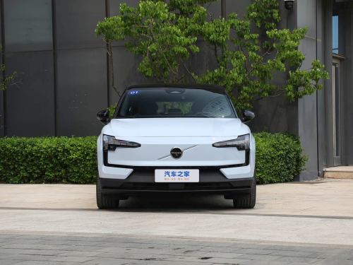 2026 Volvo EX30 launches in China with lower entry price after battery recall