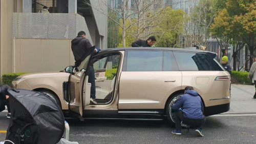 NIO, SUV, Nio ES9, China’s largest electric SUV, spotted on streets ahead of launch