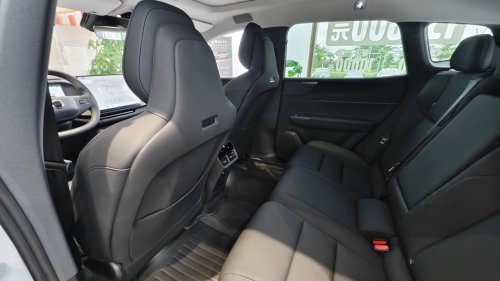 Sunday China Drive | Volvo XC70 PHEV road‑tested in China, global model bound for 70+ markets