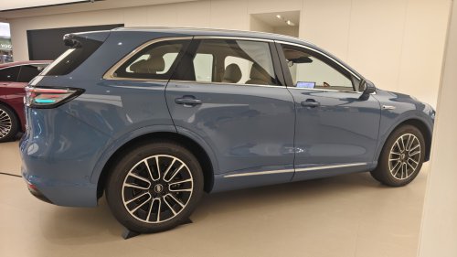 Sunday China Drive | Huawei’s entry-level strike: Saic H5 targets Tesla &amp; Leapmotor