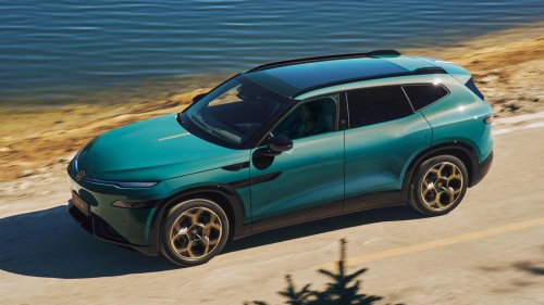 Volkswagen ID. Unyx 08 EV crossover started presales in China at 34,760 USD