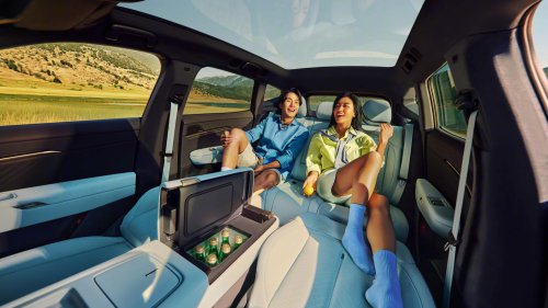 Volkswagen ID. Unyx 08 EV crossover started presales in China at 34,760 USD