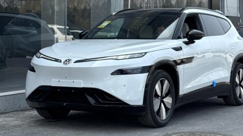 Volkswagen ID. Unyx 08 with Xpeng tech rolled off the production line in China