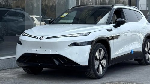 Volkswagen ID. Unyx 08 with Xpeng tech rolled off the production line in China
