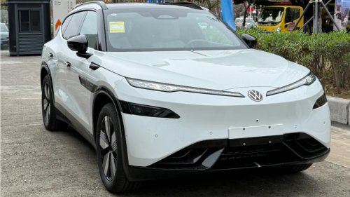 Volkswagen ID. Unyx 08 with Xpeng tech rolled off the production line in China