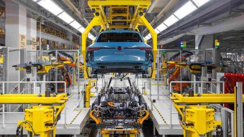 Volkswagen ID. Unyx 08 with Xpeng tech rolled off the production line in China