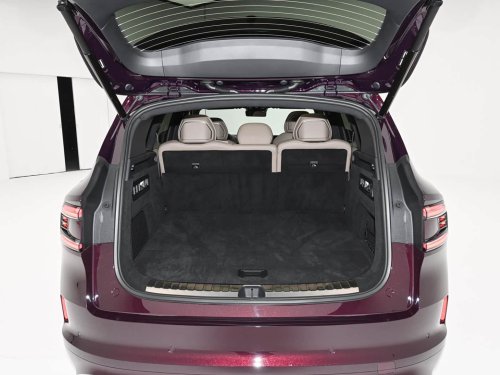 Zeekr 8X opens pre-sales on March 16 with 1,030 kW tri-motor PHEV system