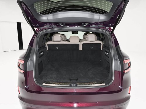 Zeekr 8X opens pre-sales on March 16 with 1,030 kW tri-motor PHEV system
