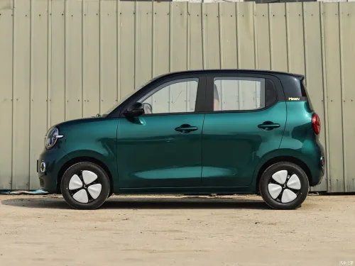 MINI, Wuling launches 2026 Hongguang Mini EV with 301 km range and fast charging, from 6,200 USD