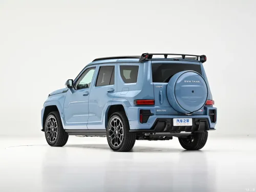 GWM’s Tank 700 pre‑sales open, starts 63,500 USD with lidar and Coffee OS triple‑screen cabin