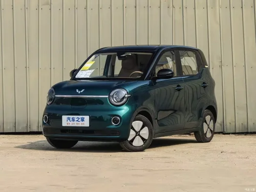 Wuling launches 2026 Hongguang Mini EV with 301 km range and fast charging, from 6,200 USD