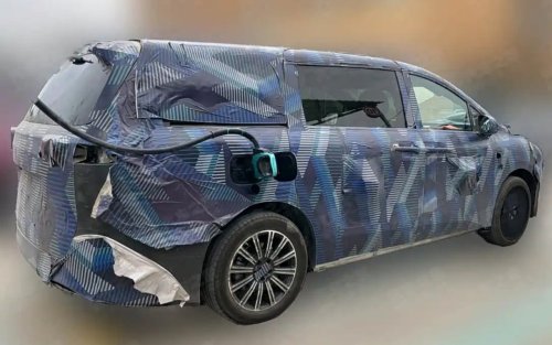 BYD Ocean MPV spied testing with roof LiDAR ahead of year-end launch