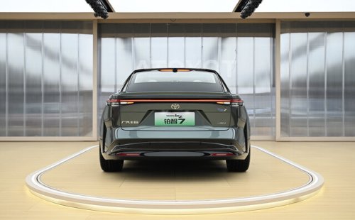 トヨタが上海モーターショーで電動化モデル2車種をワールドプレミア