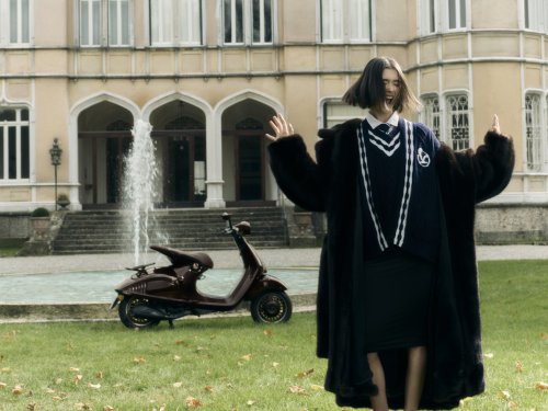 Vespa 946 Horse, toda una declaración de moda sobre dos ruedas