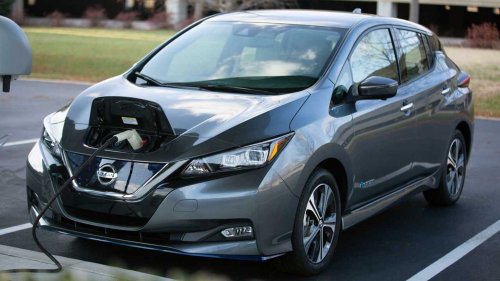 Lebih dari 40.000 Mobil Listrik Nissan Leaf Bisa Terbakar di AS