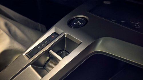 Peugeot, Peugeot 308, comment changent l'intérieur et le coffre avec le restylage