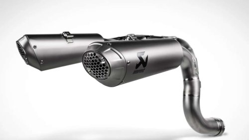 Akrapovič presenta nuevos escapes para los modelos Ducati V2