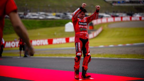 La réplica de la Panigale V4S de Márquez puede ser tuya