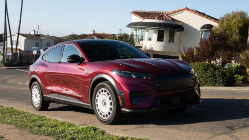 Satu Perubahan Ini Membuat Ford Mustang Mach-E 2025 Lebih Baik