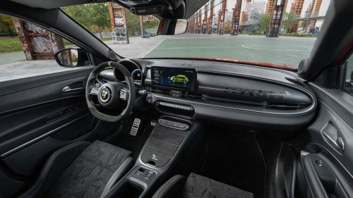 L'Abarth 600e devient "Compétition"