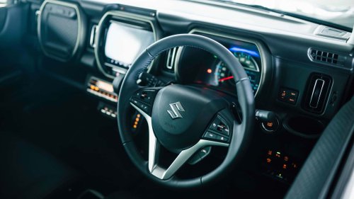 Diseño Jimny, híbrido y por 11.000 euros: este Suzuki asombra