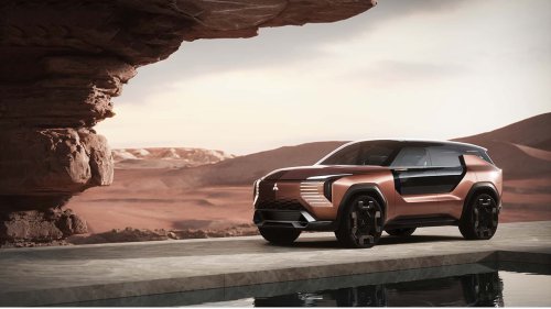 The Mitsubishi Elevance Concept Is a Quad-Motor SUV With a Gas Engine