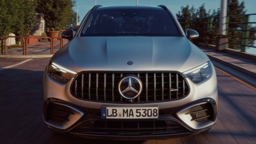 Mercedes-AMG GLC 53 Revealed: Six Cylinders Are Back, Baby