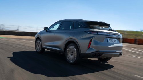 OMODA 9 SHS 2025: 535 CV y 39.900 €, para el SUV superhíbrido con 1.100 km de autonomía