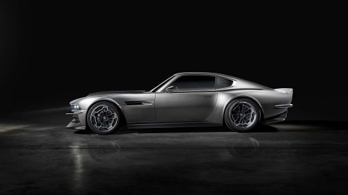 Ringbrothers Aston Martin DBS adalah Restomod yang Tepat