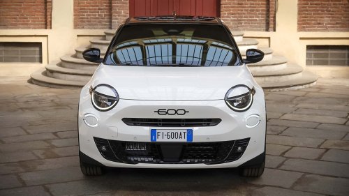 Fiat, Fiat 600 : nouveau moteur essence de base, mais est-ce vraiment pertinent ?