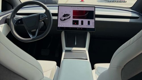 L’intérieur de la Tesla Model Y a une nouvelle couleur (en Chine)