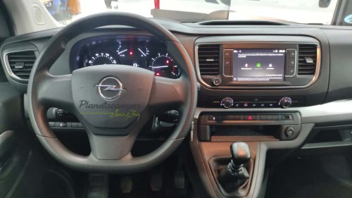 Llegan la primavera y las camper asequibles: esta Zafira está a tiro