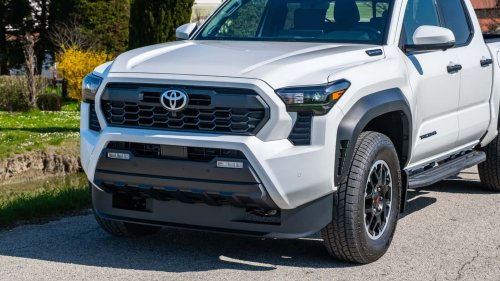 Este pick-up híbrido de Toyota está lleno de secretos