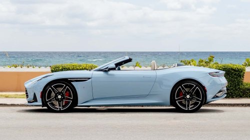 Aston Martin, Aston Martin DB12 yang Cantik Ini Dirancang untuk Florida