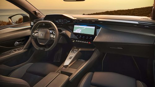 Peugeot 408 2026: restyling al estilo del 308